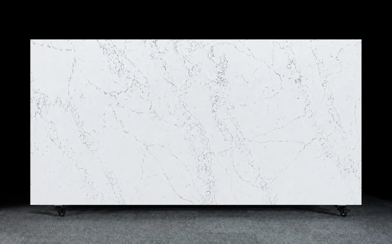 T017 Calacatta Berrini