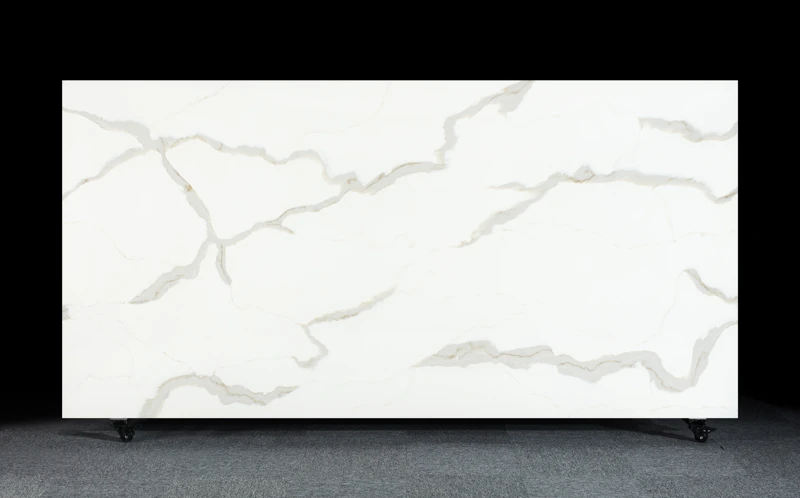 T02 Calacatta Gold