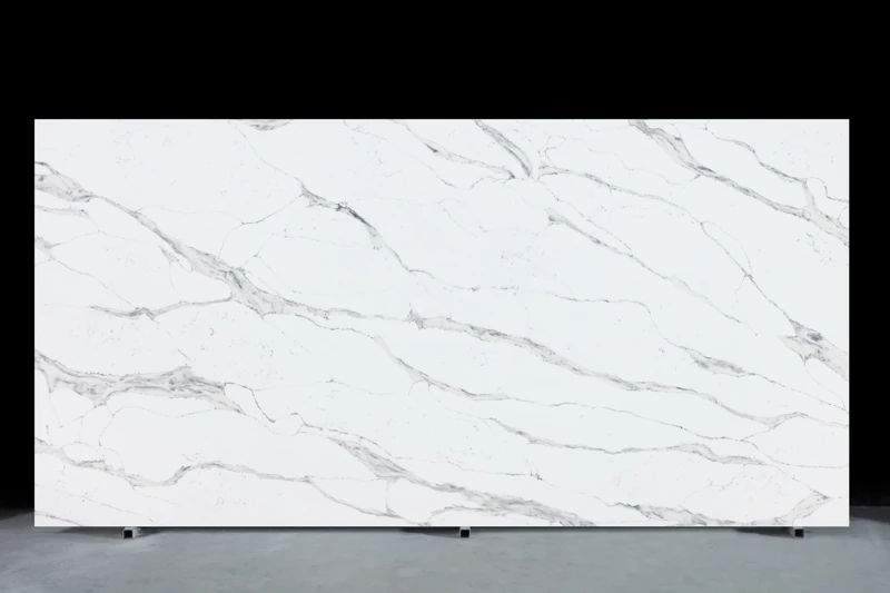 T066 Calacatta Brave